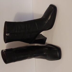Topshop Black Leather Booties Ankle Boots Size 38 Size 7